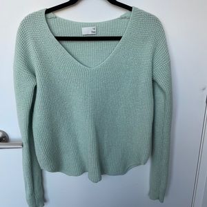 Wilfred free sweater